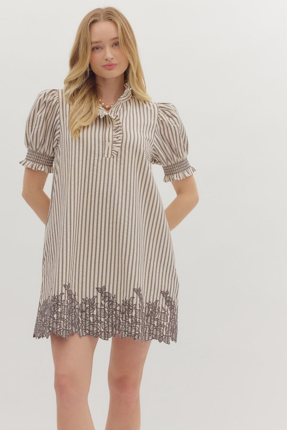 EN28 Cream/Mocha Short Sleeve Emb Dress