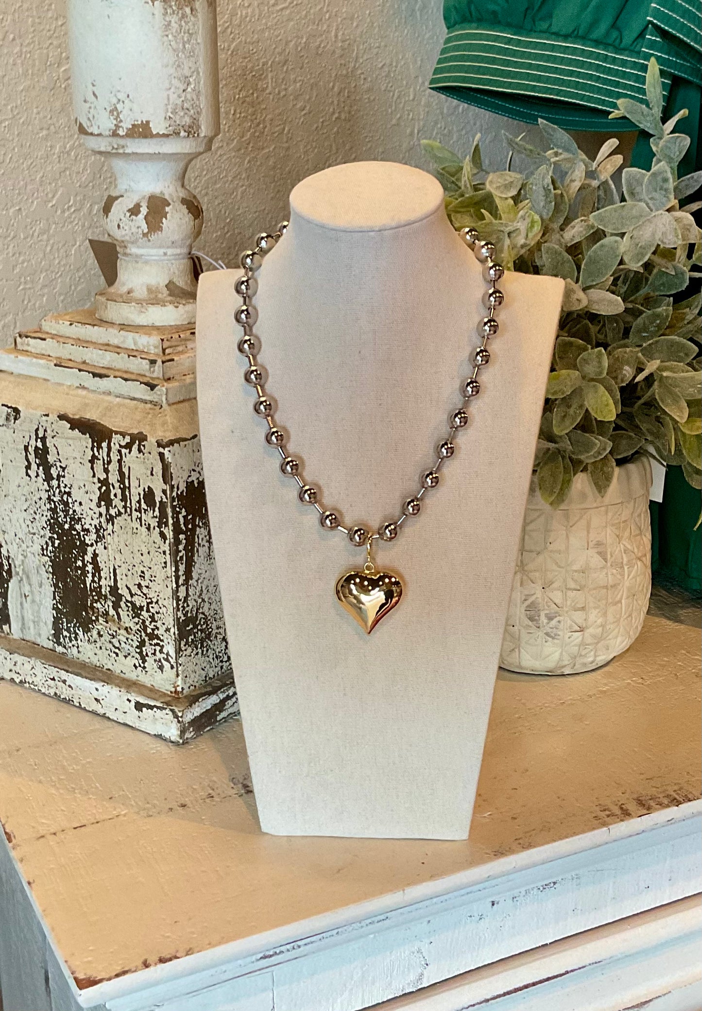 GM01 Silver Ball Chain with Gold Heart Necklace