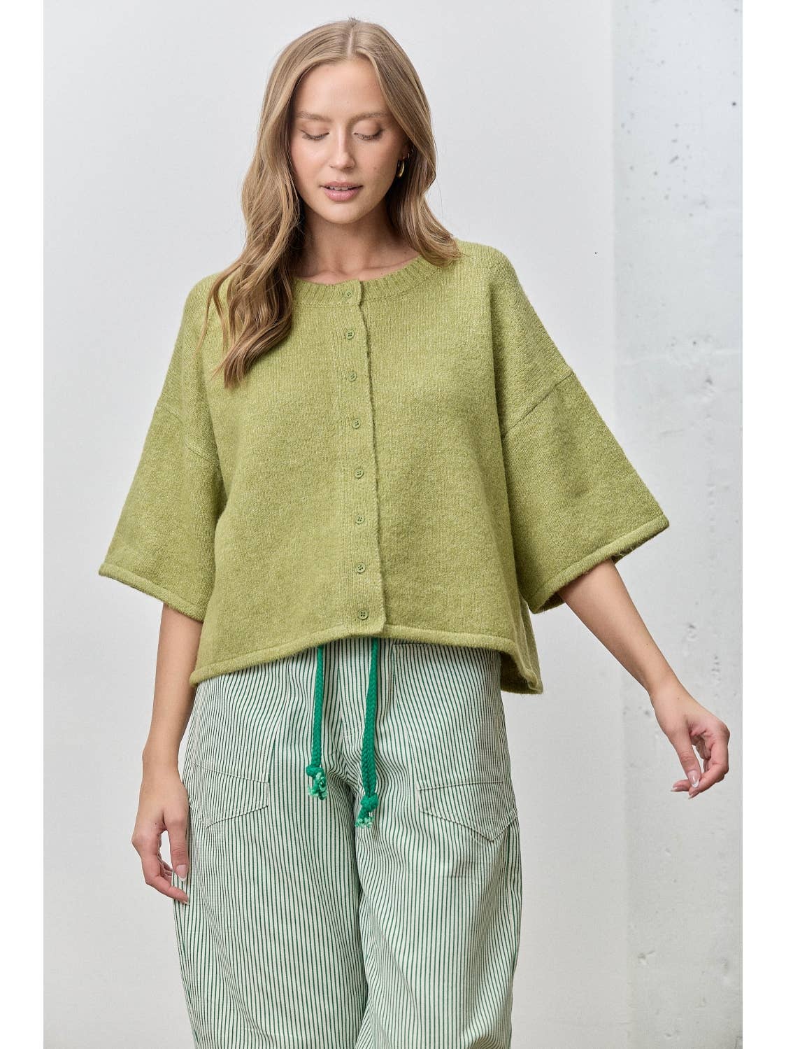 Green Button Up Short Sleeve Knit Cardigan