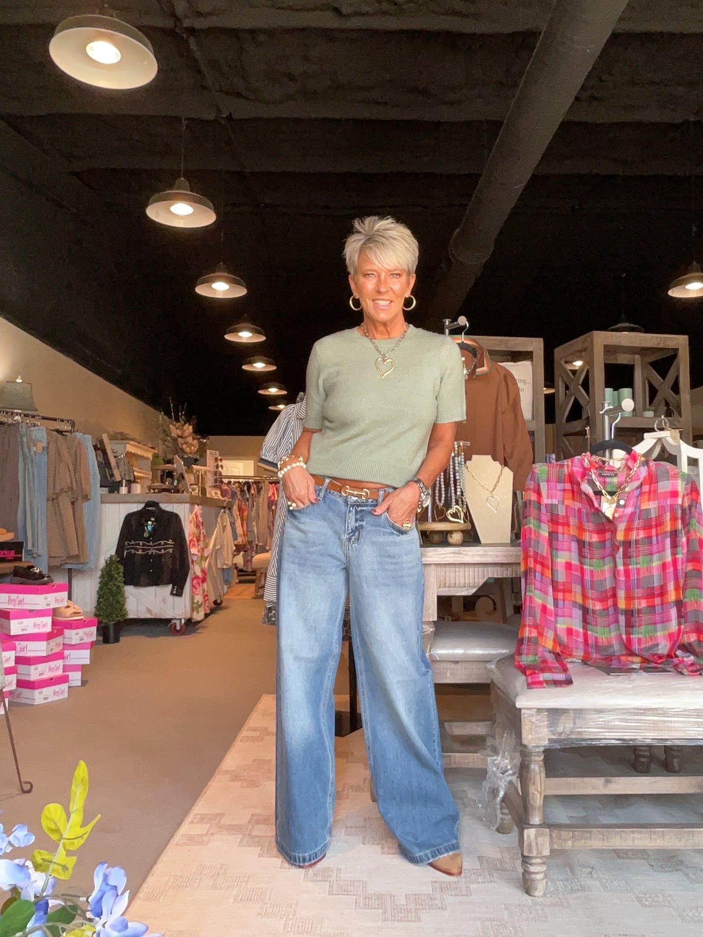 Short Sleeve Sweater Top in Sage Green