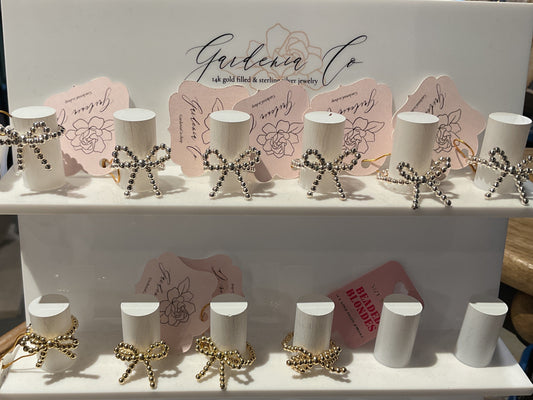 GC01 Bow Ring
