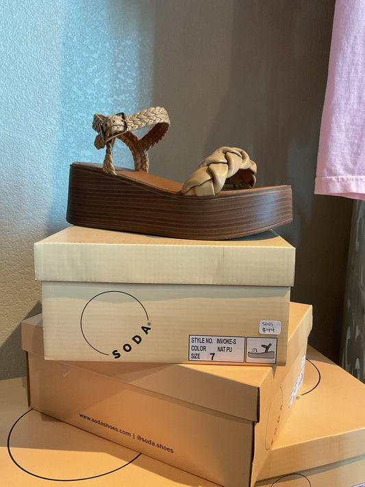 SD01 Soda Braided Platform Sandal