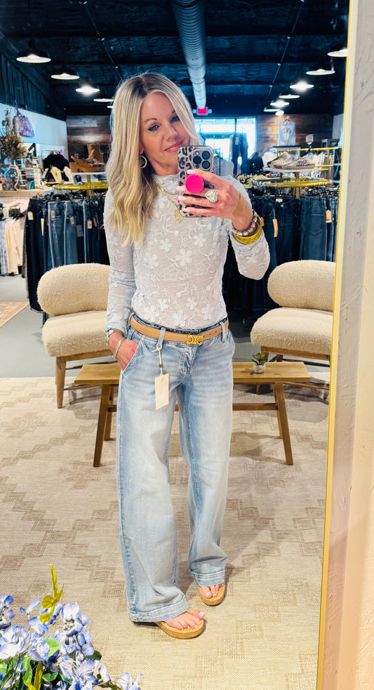 Mid Rise Wide Leg Trouser Jeans
