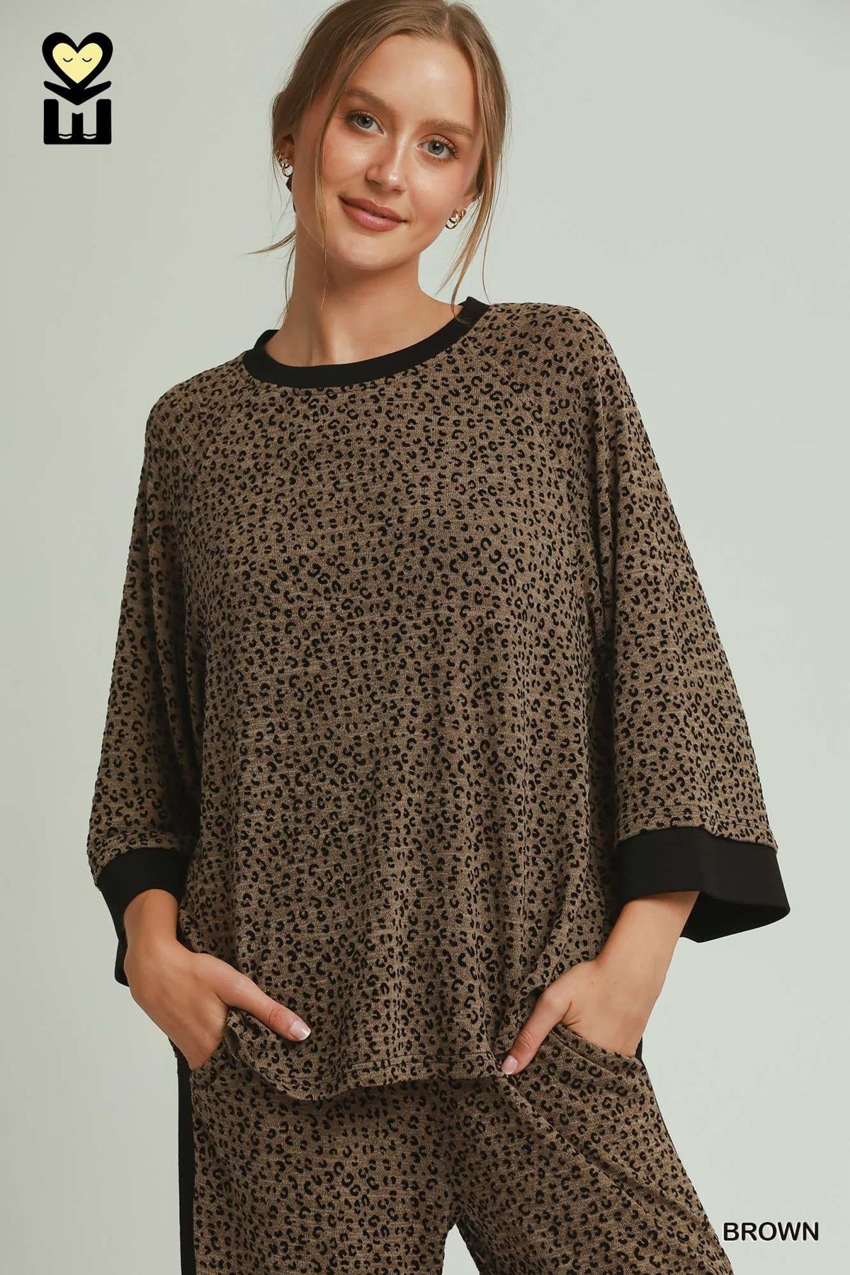 Leopard Velvet Print 3/4 Raglan Sleeve Top