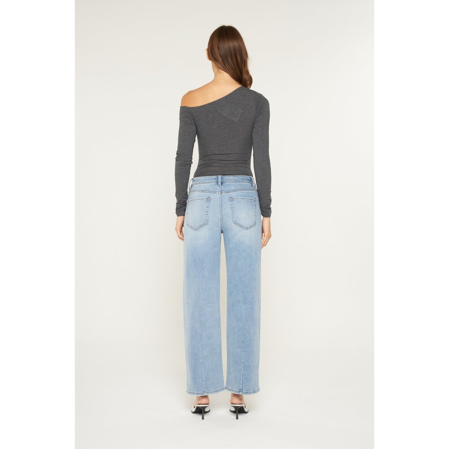 MC08 Mid Rise Loose Fit Straight Leg Jeans