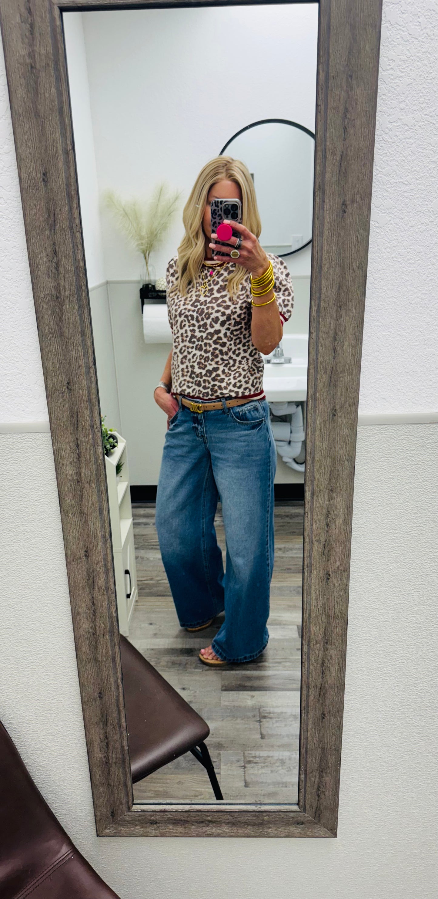 CL01 Tint Low Rise Wide Leg Jeans