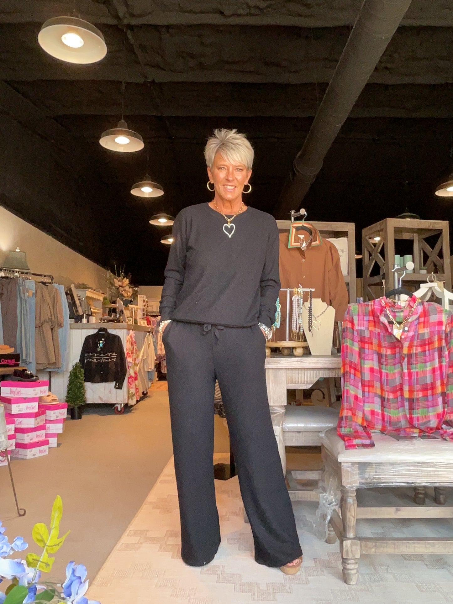 Brushed Waffle Crewneck Top in Black