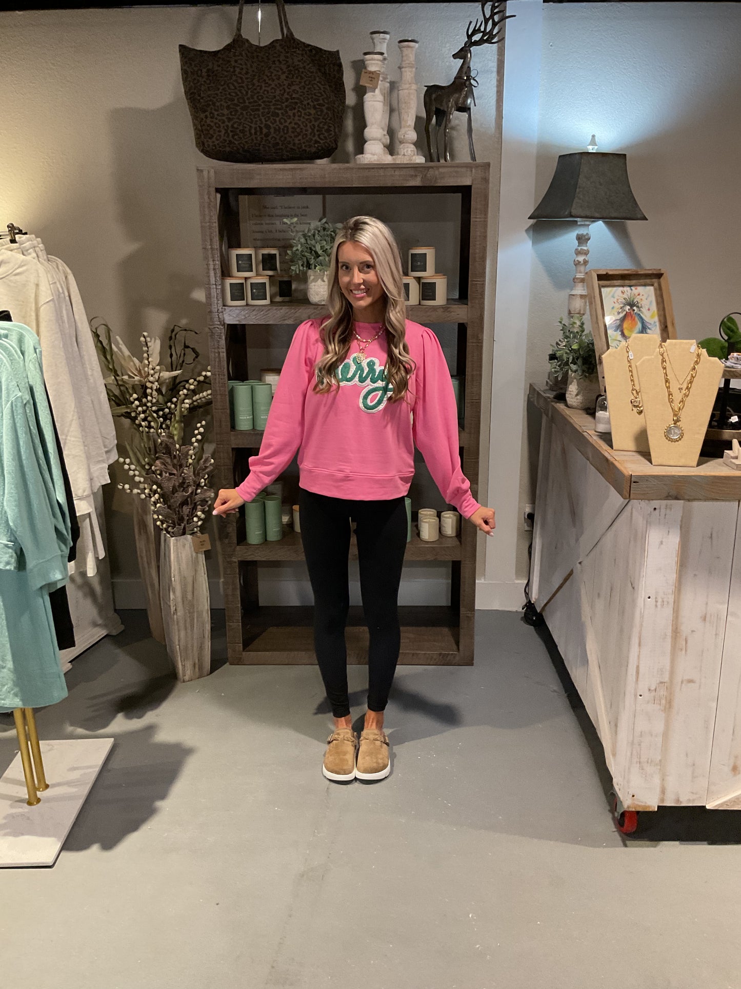 Kelly Sweatshirt Merry Pink by Mary Square