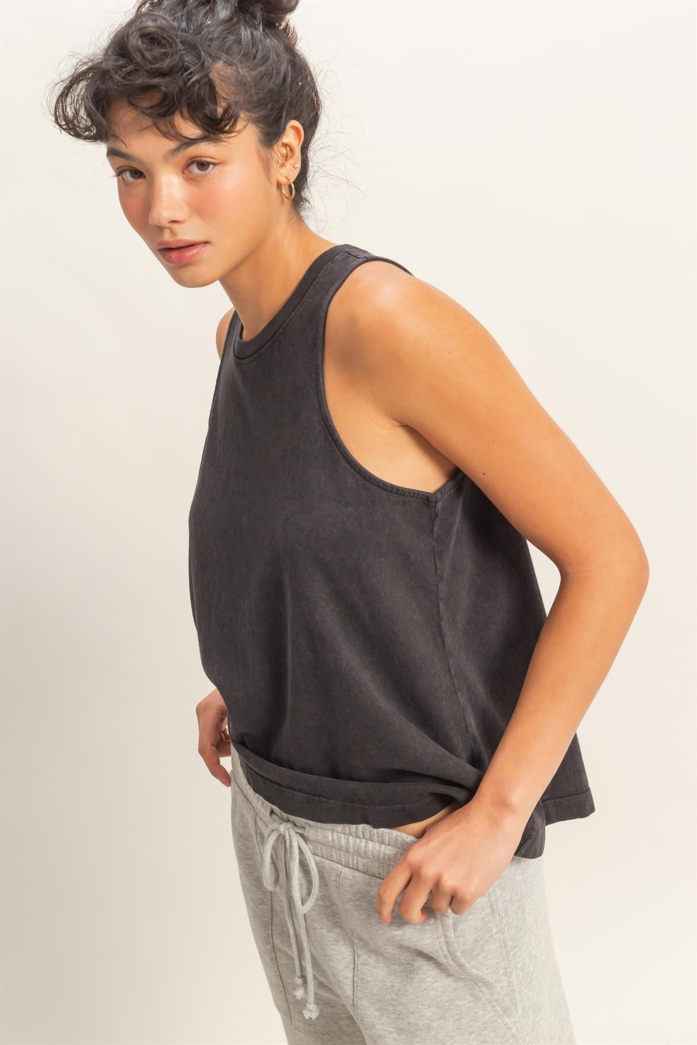 Mineral Washed Tank in Black
