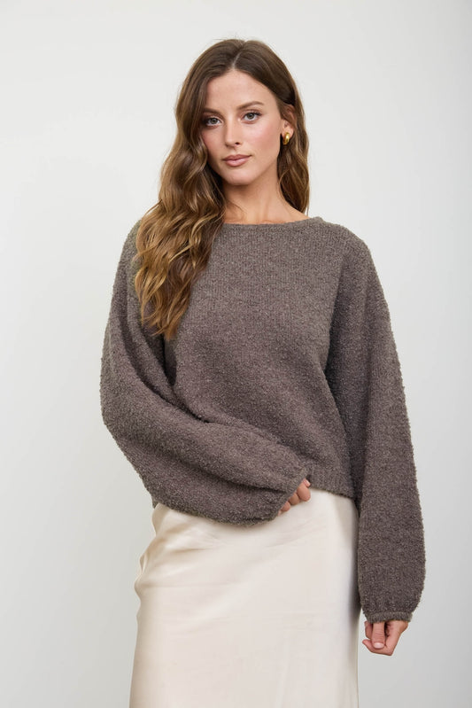 Long Sleeve Fuzzy Knit Pullover Sweater in Mocha