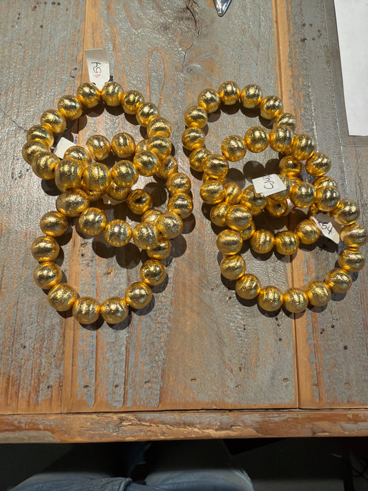 Gold Bracelet CJ400